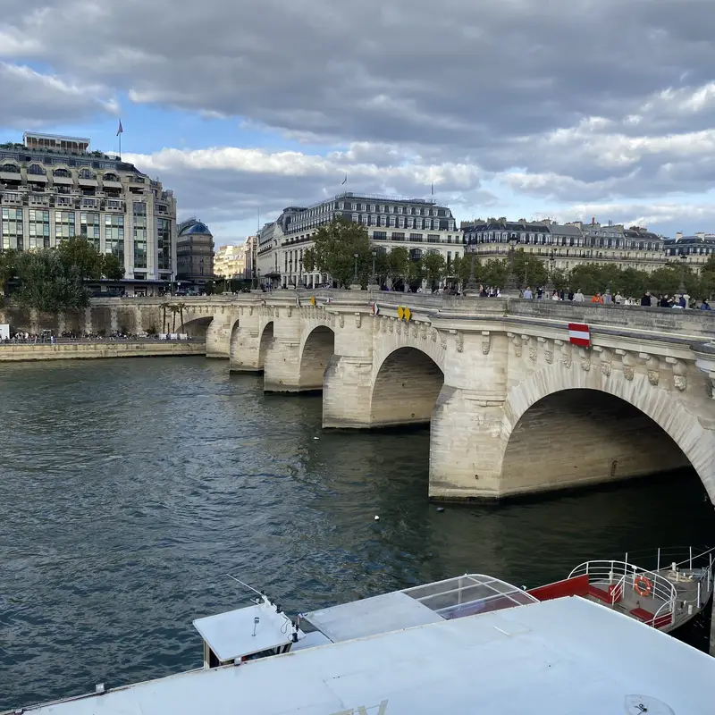 pont_neuf_long